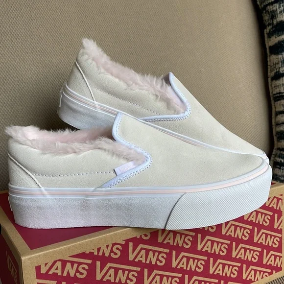 Vans Classic Slip-On Platforms Suede / Fur True White WMNS - Picture 6 of 16